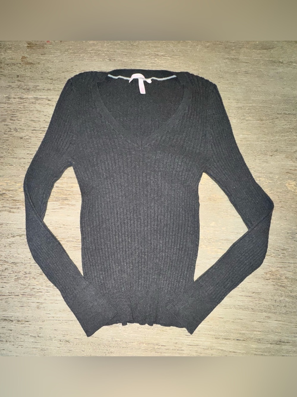 Victoria’s Secret long sleeve sweater tee